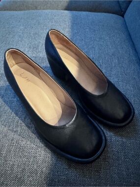 Lauren Manoogian Black Women's Arch Pump sz 38